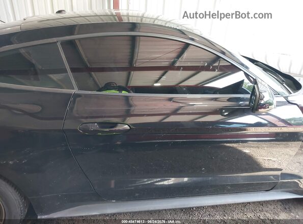 1FA6P8TH3J5127437 2018 FORD MUSTANG Черный Вид задней части салона