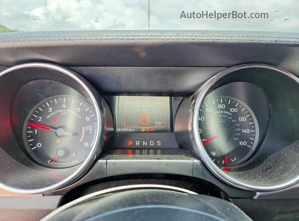 1FA6P8TH4J5120819 2018 FORD MUSTANG Burgundy Instrument cluster view