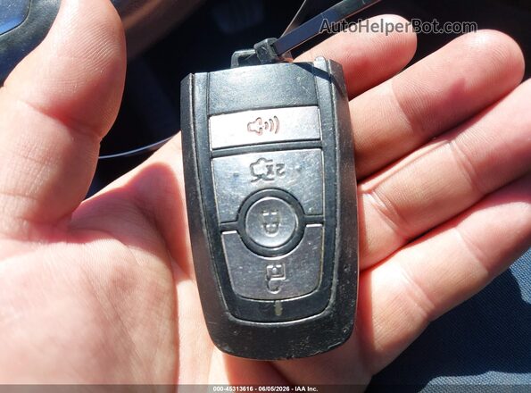 1FA6P8TH4J5120836 2018 FORD MUSTANG Черный Вид панели приборов