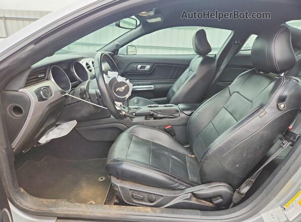 1FA6P8TH4L5138675 2020 FORD MUSTANG Silver Սալոնի դիմացի տեսք