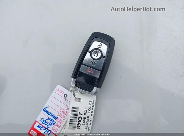 1FA6P8TH4S5130171 2025 FORD MUSTANG White Vista del salpicadero