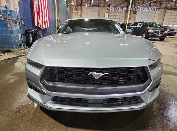 1FA6P8TH4T5120547 2026 FORD MUSTANG Silver 360 interior view
