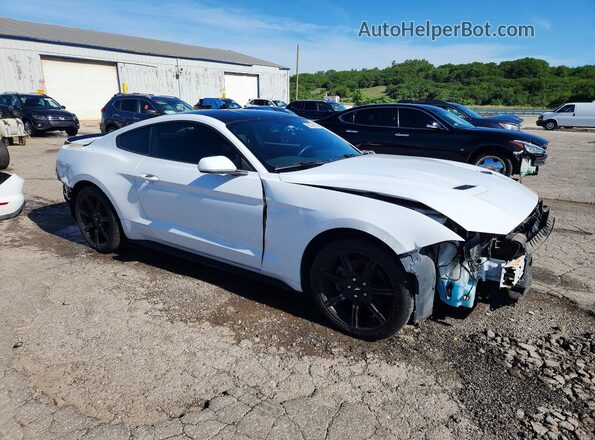 1FA6P8TH5J5154297 2018 FORD MUSTANG Белый Передняя правая четверть