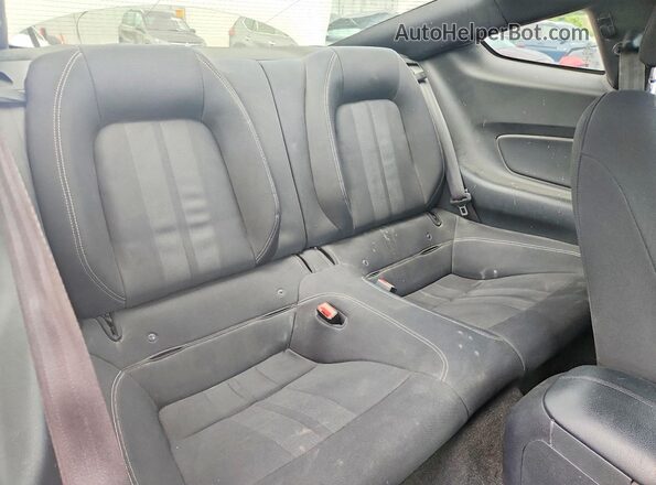 1FA6P8TH5J5154297 2018 FORD MUSTANG Белый Вид задних сидений