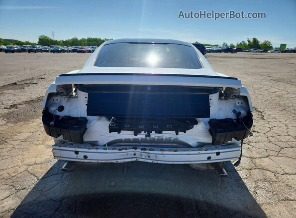1FA6P8TH5J5154297 2018 FORD MUSTANG Белый Вид сзади