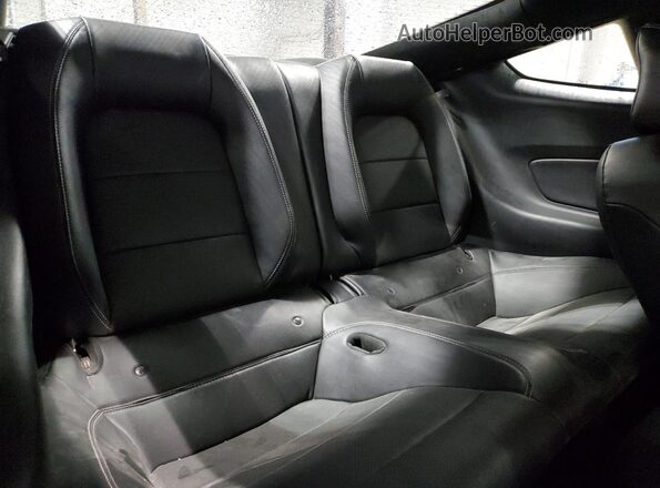 1FA6P8TH5L5179591 2020 FORD MUSTANG Red Vista de los asientos traseros