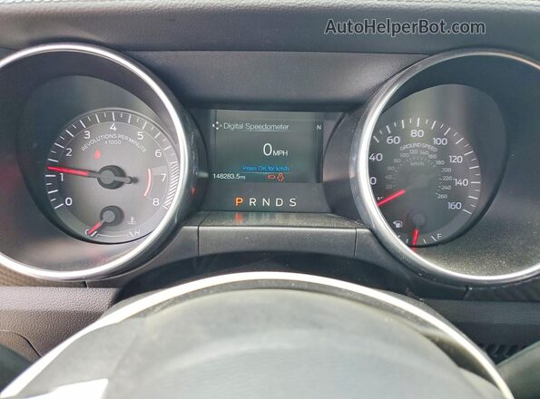 1FA6P8TH6K5168176 2019 FORD MUSTANG Black Instrument cluster view