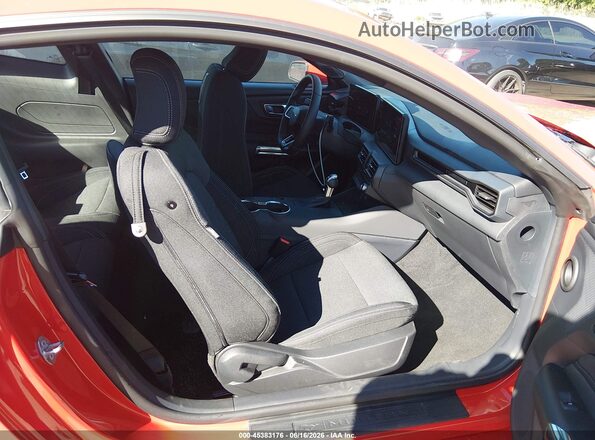 1FA6P8TH6T5114555 2026 FORD MUSTANG Red Vista interior delantera