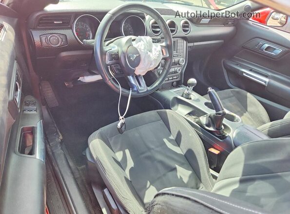 1FA6P8TH7J5102167 2018 FORD MUSTANG Red Вид панелі приладів