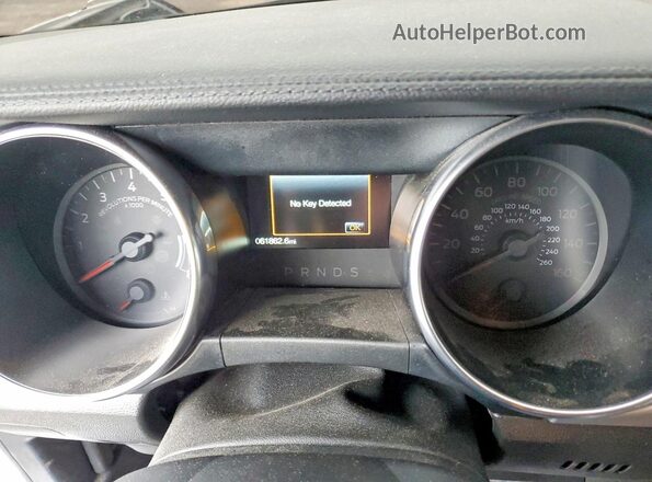 1FA6P8TH7N5102059 2022 FORD MUSTANG White Instrument cluster view