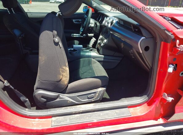 1FA6P8TH8H5343102 2017 FORD MUSTANG Red წინა სალონის ხედი