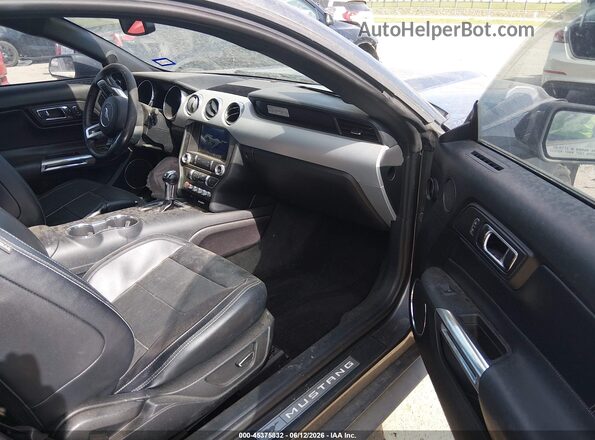 1FA6P8TH9H5259242 2017 FORD MUSTANG Gray Widok wnętrza z przodu