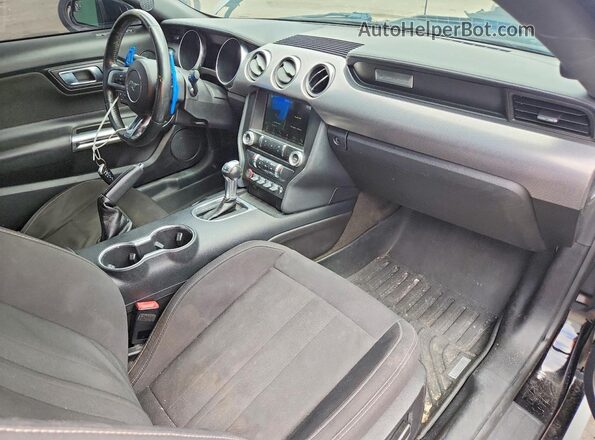 1FA6P8TH9J5183253 2018 FORD MUSTANG Black Vista del salpicadero
