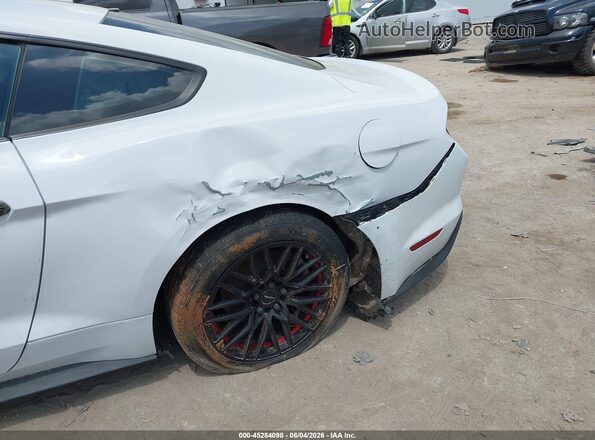 1FA6P8TH9M5109335 2021 FORD MUSTANG Белый Вид спереди