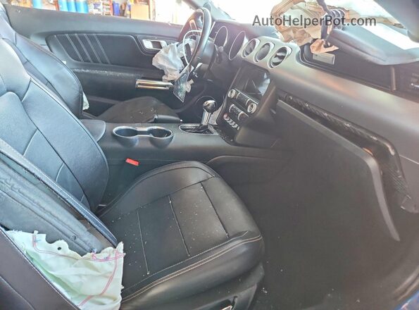1FA6P8THXJ5123482 2018 FORD MUSTANG Blue Вид салону спереду