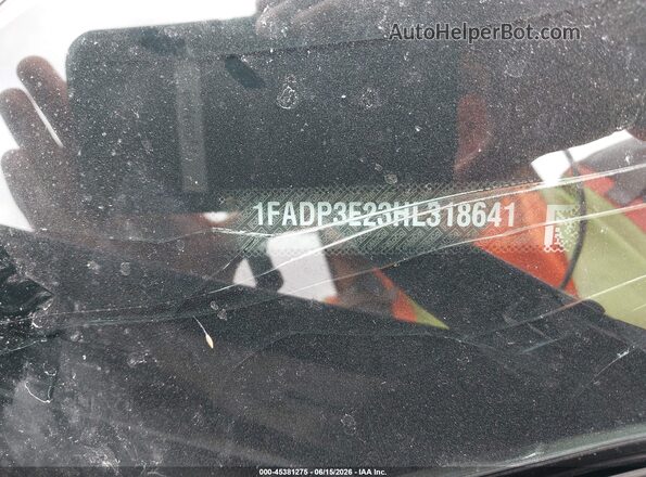 1FADP3E23HL318641 2017 FORD FOCUS Gray Widok komory silnika