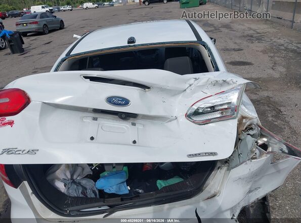 1FADP3E24GL356572 2016 FORD FOCUS White Սարքավորումների վահանակի տեսք
