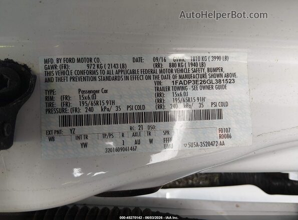 1FADP3E26GL381523 2016 FORD FOCUS White 
