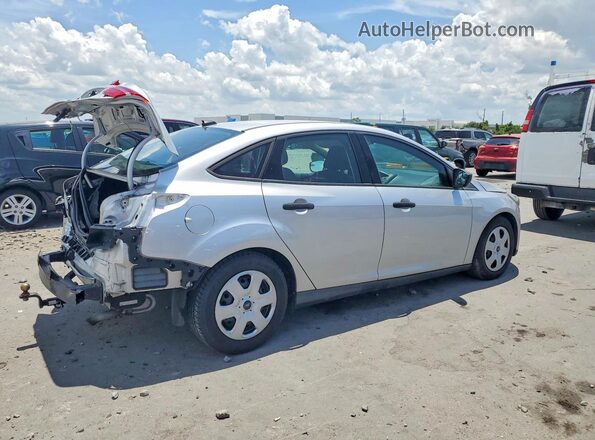1FADP3E26GL385779 2016 FORD FOCUS Silver Trasero derecho