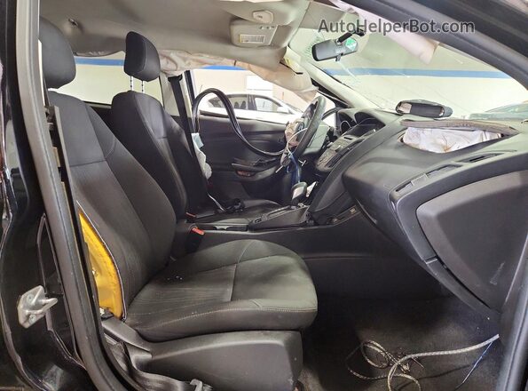 1FADP3E27HL324281 2017 FORD FOCUS Black Widok wnętrza z przodu