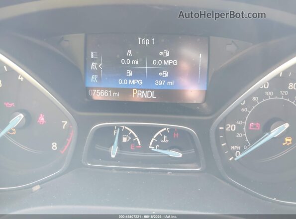 1FADP3E27JL240578 2018 FORD FOCUS White Вид задніх сидінь