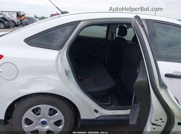 1FADP3E28GL392359 2016 FORD FOCUS White Widok naklejki z numerem VIN