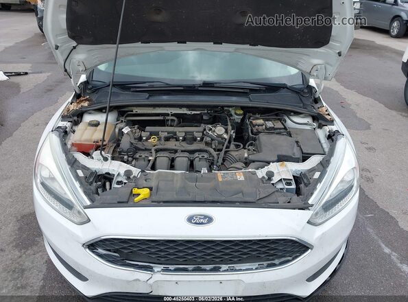 1FADP3E28GL392359 2016 FORD FOCUS White Widok z tyłu