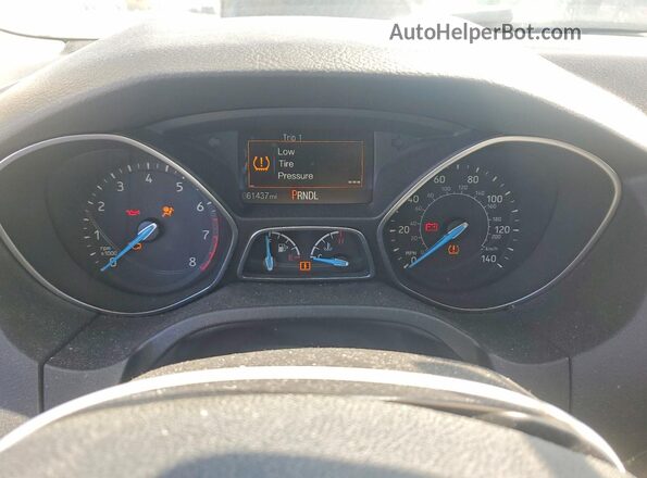 1FADP3E28HL256671 2017 FORD FOCUS White ხელსაწყოთა პანელის ხედი