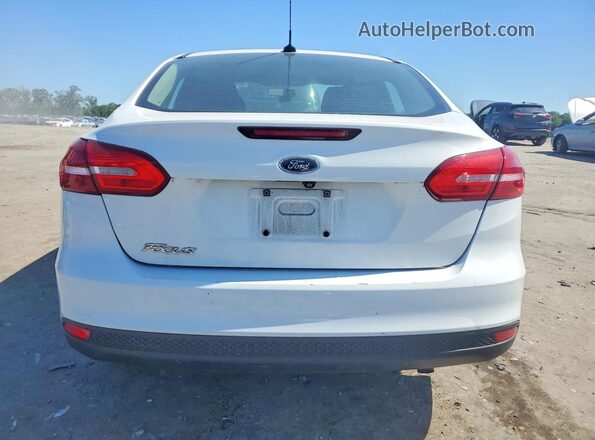 1FADP3E28HL256671 2017 FORD FOCUS White უკანა ხედი