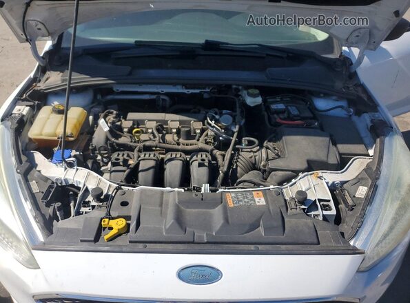 1FADP3E28HL256671 2017 FORD FOCUS White უკანა სალონის ხედი