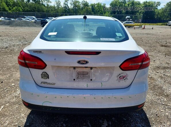 1FADP3E29JL239724 2018 FORD FOCUS White Հետևի տեսք
