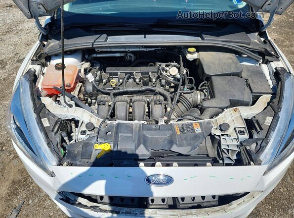 1FADP3E29JL239724 2018 FORD FOCUS White Սալոնի հետևի տեսք