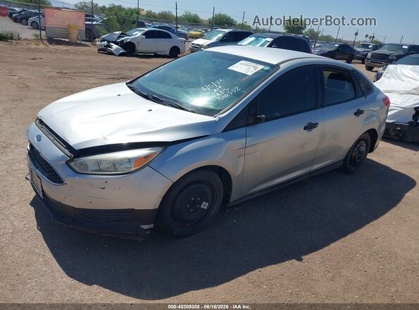 1FADP3E2XGL310552 2016 FORD FOCUS Серебряный Передняя левая четверть