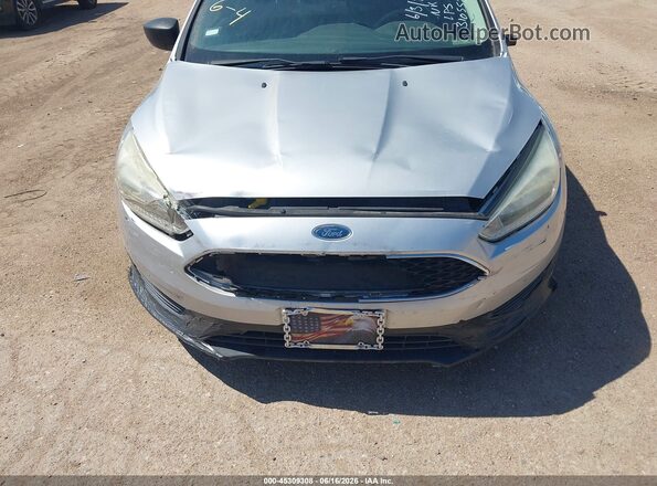 1FADP3E2XGL310552 2016 FORD FOCUS Серебряный Вид спереди
