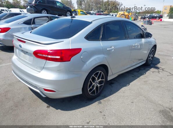 1FADP3F20GL246746 2016 FORD FOCUS Silver 