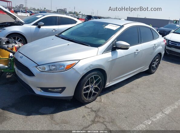 1FADP3F20GL246746 2016 FORD FOCUS Silver 