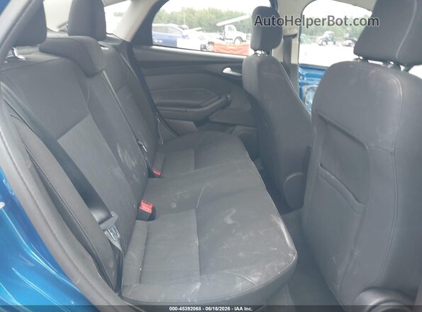 1FADP3F20JL263957 2018 FORD FOCUS Blue Widok naklejki z numerem VIN
