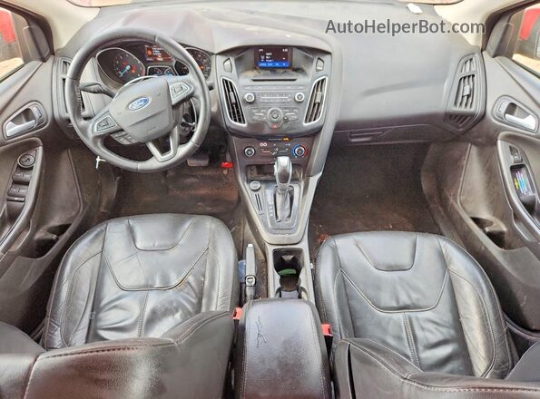 1FADP3F21GL231298 2016 FORD FOCUS Красный Вид панели приборов