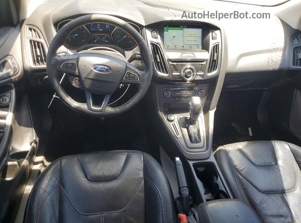 1FADP3F21GL241961 2016 FORD FOCUS Black Вид панелі приладів