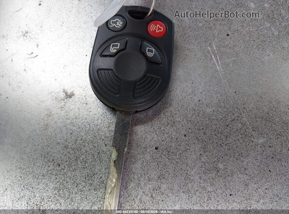1FADP3F21GL304007 2016 FORD FOCUS Красный Вид панели приборов