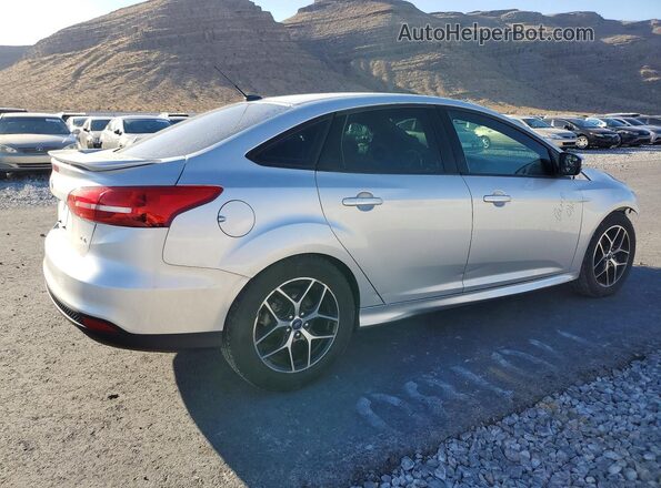 1FADP3F21GL331188 2016 FORD FOCUS Silver 