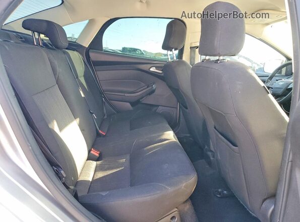 1FADP3F21GL331188 2016 FORD FOCUS Silver 