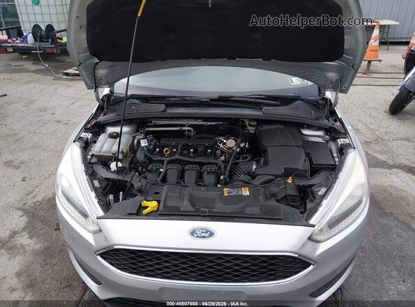 1FADP3F21GL374820 2016 FORD FOCUS Silver Widok z tyłu