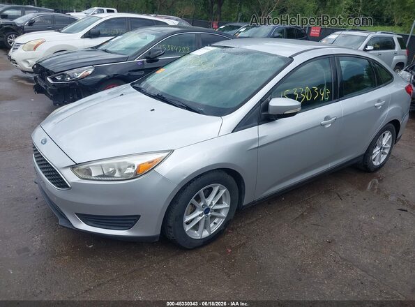 1FADP3F21HL328891 2017 FORD FOCUS Серебряный Передняя левая четверть
