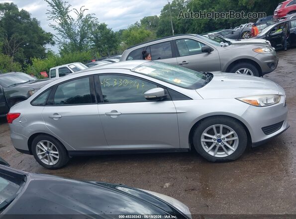 1FADP3F21HL328891 2017 FORD FOCUS Серебряный Вид задней части салона
