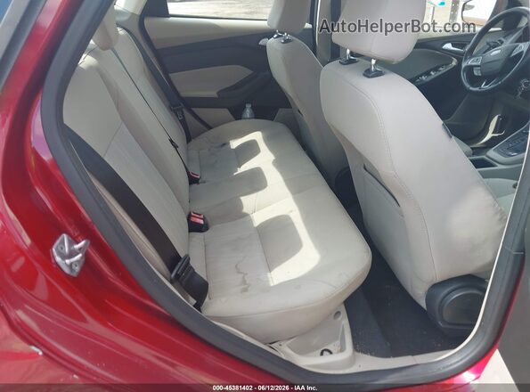 1FADP3F22GL238597 2016 FORD FOCUS Red 