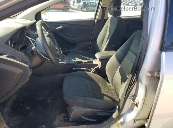 1FADP3F22GL320782 2016 FORD FOCUS Silver 