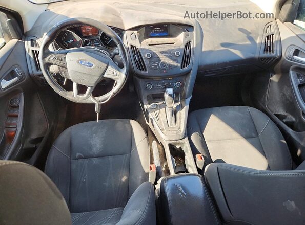 1FADP3F22GL379427 2016 FORD FOCUS Черный Вид панели приборов