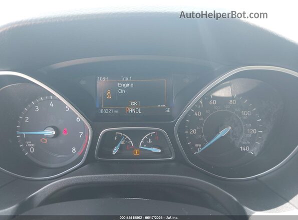 1FADP3F22GL401684 2016 FORD FOCUS White Widok tylnych siedzeń