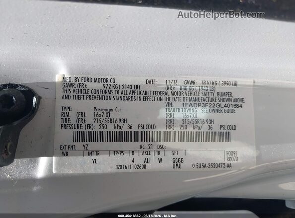 1FADP3F22GL401684 2016 FORD FOCUS White Widok komory silnika
